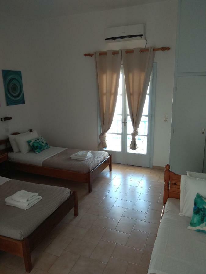 Villa Dioni Kamári Esterno foto